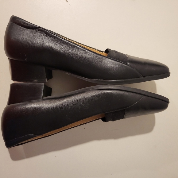 Trotters Womans Size 8.5M Black Loafer - Picture 3 of 6